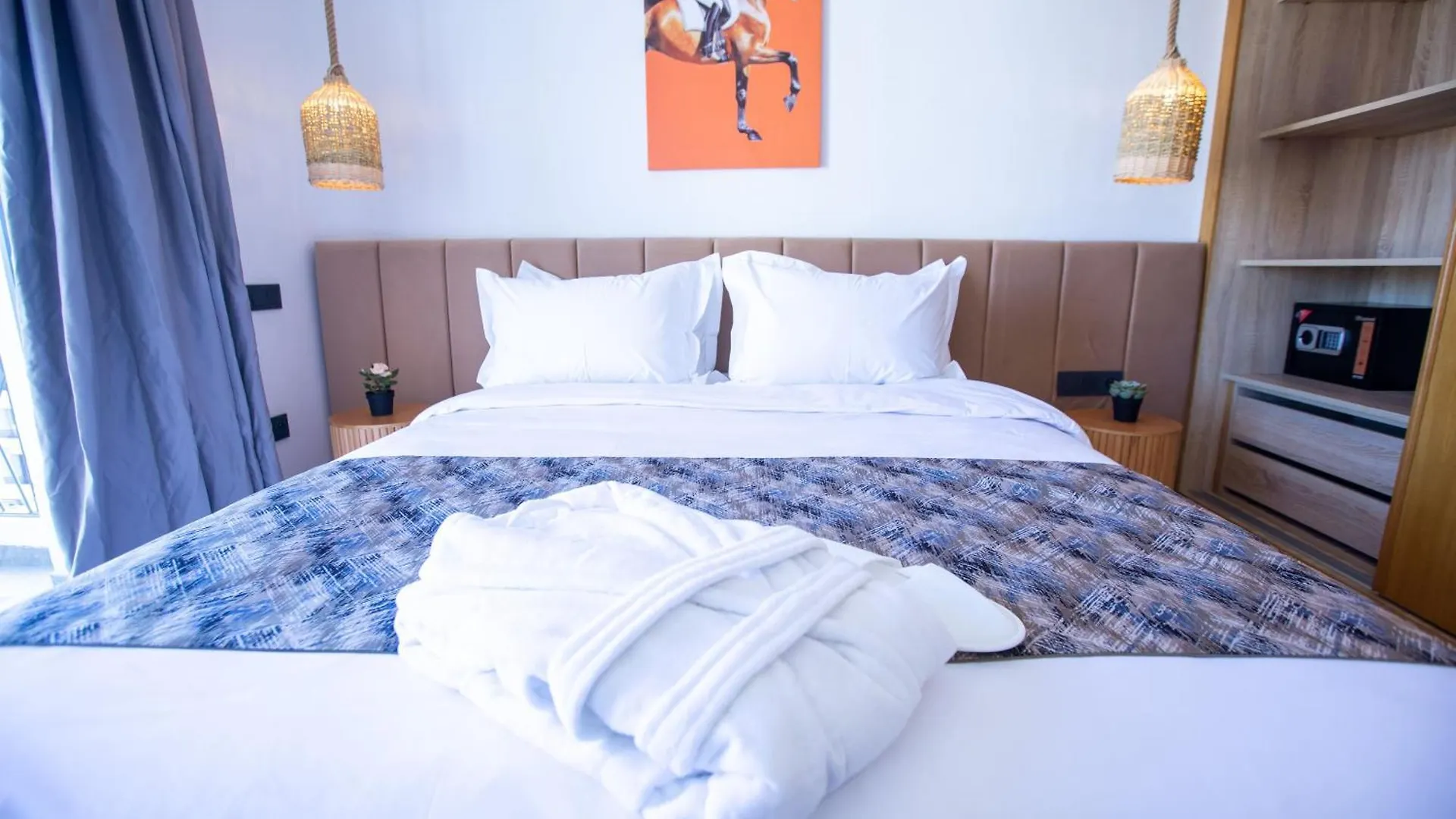 Come Here Appart-Hotel Casablanca 4*,